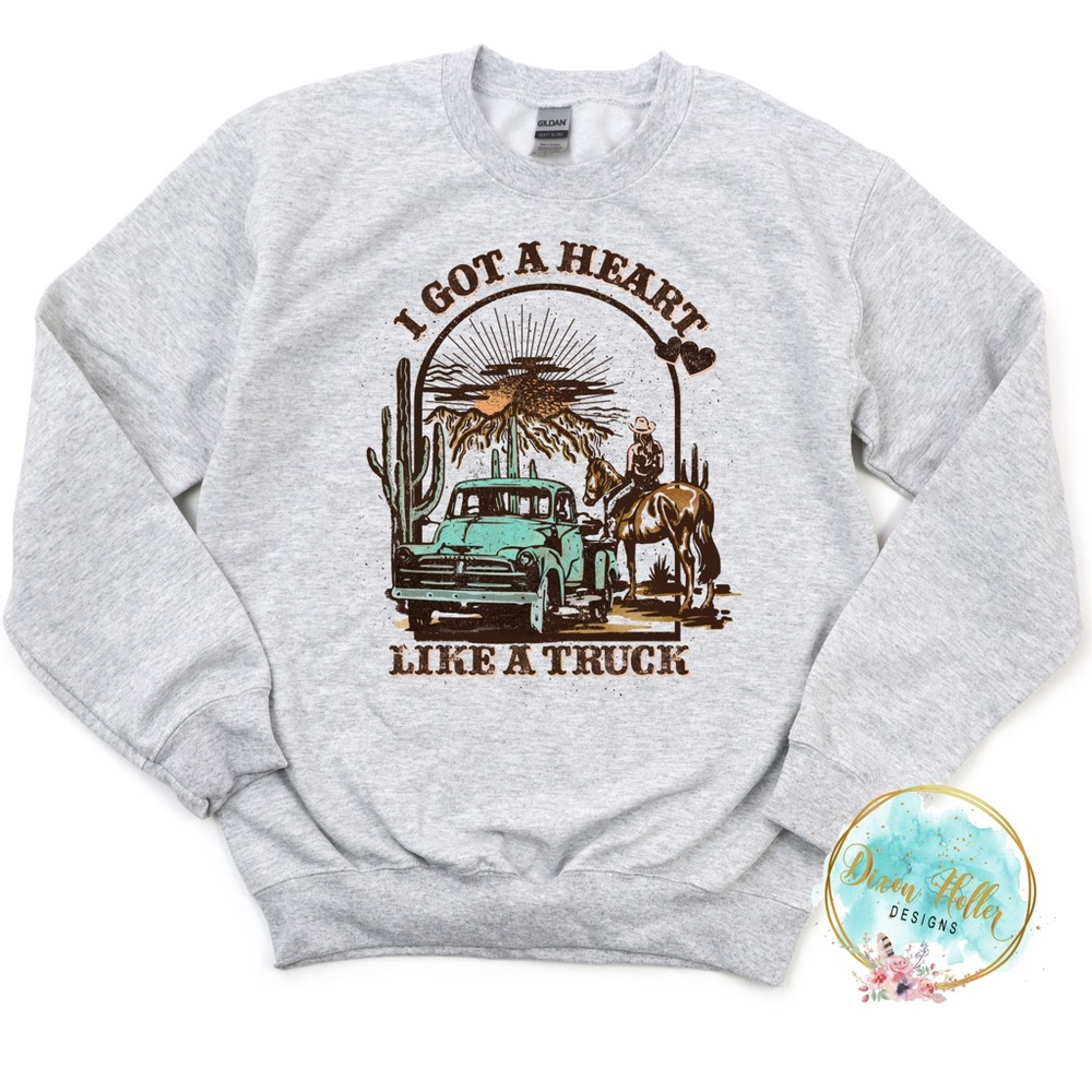 Women’s S-XL Got A Heart Like A Truck Lainey Wilson Sweatshirt